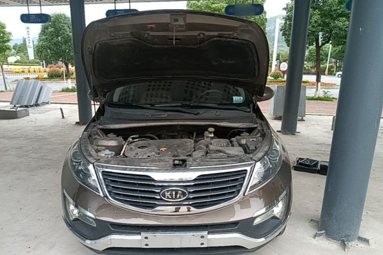 Used Kia Sportage R 2014 2.0L Automatic Two-Wheel Drive GL Engine Bay
