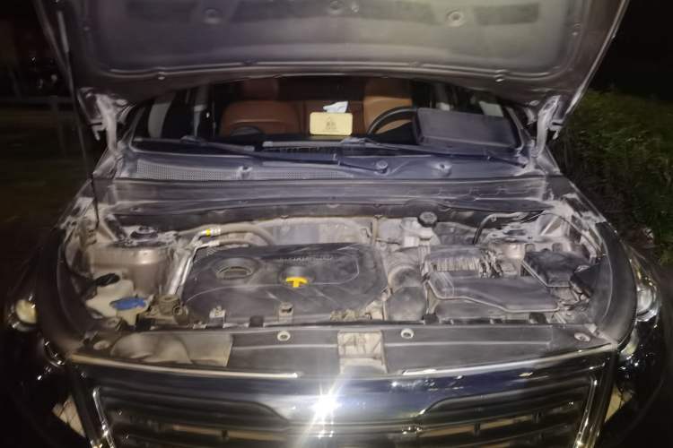 Used Kia Sportage R 2014 2.0L Automatic Two-Wheel Drive GL Engine Bay