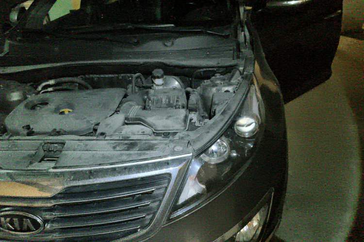 Used Kia Sportage R 2014 2.0L Automatic Two-Wheel Drive DLX Engine Bay Left