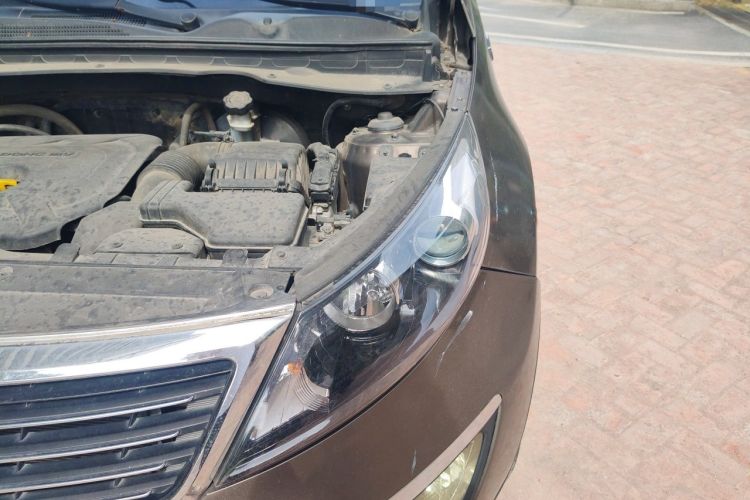 Used Kia Sportage R 2014 2.0L Automatic Two-Wheel Drive DLX Engine Bay Left