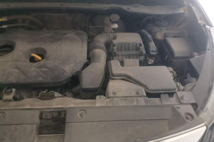 Used Kia Sportage R 2014 2.0L Automatic Two-Wheel Drive GL Engine Bay Left