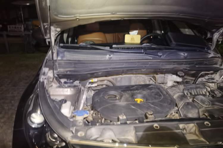 Used Kia Sportage R 2014 2.0L Automatic Two-Wheel Drive GL Engine Bay Right
