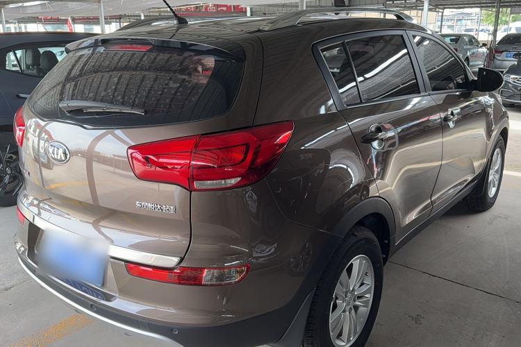 Used Kia Sportage R 2014 2.0L Automatic Two-Wheel Drive GL Exterior 3