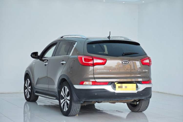 Used Kia Sportage R 2014 2.0L Automatic Two-Wheel Drive Premium Special Exterior 3