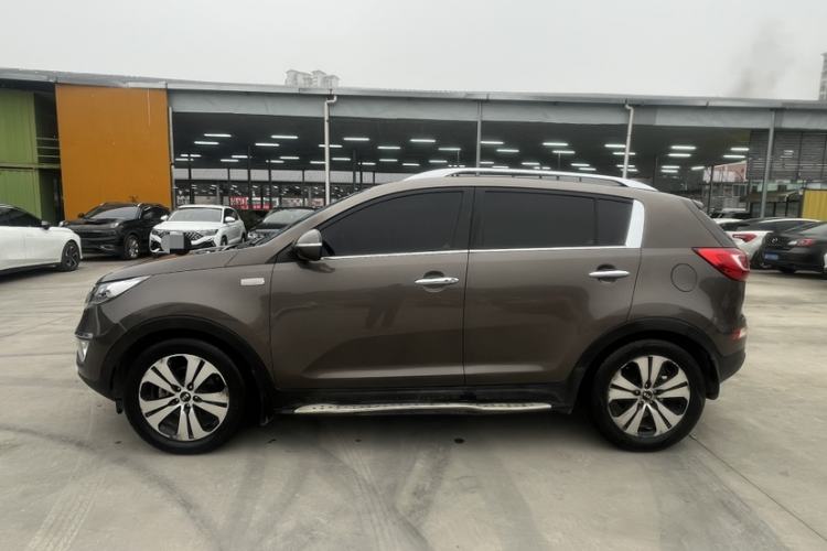 Used Kia Sportage R 2014 2.0L Automatic 4x4 GLS Exterior 4