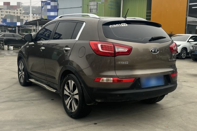 Used Kia Sportage R 2014 2.0L Automatic 4x4 GLS Exterior 5