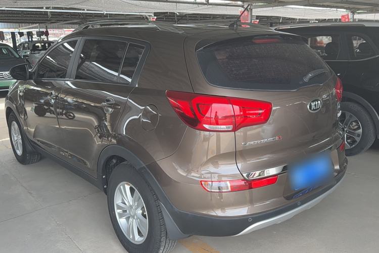 Used Kia Sportage R 2014 2.0L Automatic Two-Wheel Drive GL Exterior 5