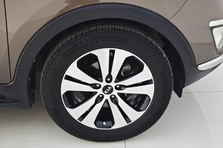 Used Kia Sportage R 2014 2.0L Automatic Two-Wheel Drive Premium Special Exterior 7