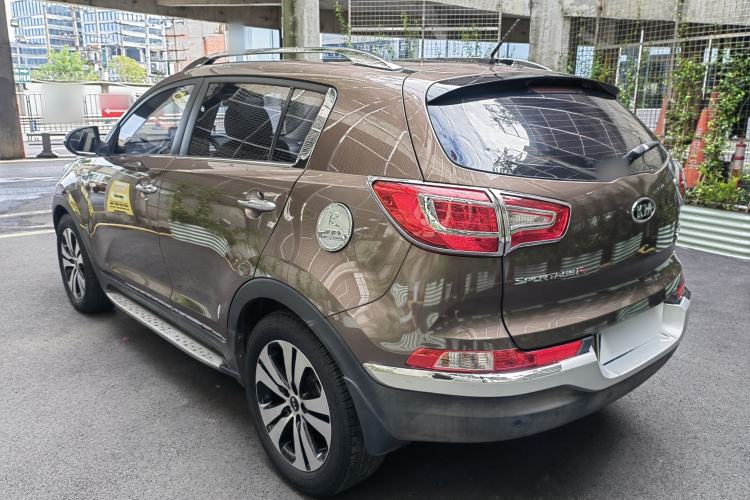 Used Kia Sportage R 2014 2.0L Automatic Two-Wheel Drive DLX Exterior 7