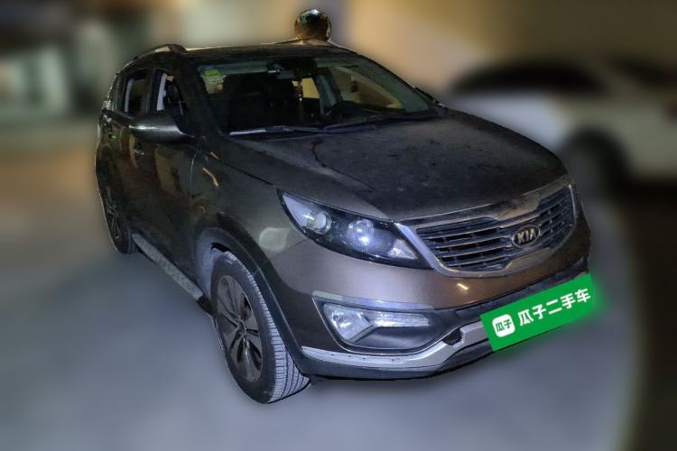 Used Kia Sportage R 2014 2.0L Automatic Two-Wheel Drive DLX Front Right 45 Deg