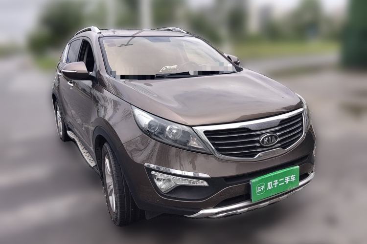 Used Kia Sportage R 2014 2.0L Automatic Two-Wheel Drive GLS Trim Front Right 45 Deg