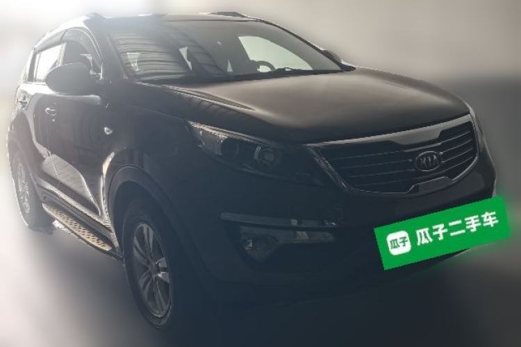 Used Kia Sportage R 2014 2.0L Automatic Two-Wheel Drive GL Front Right 45 Deg