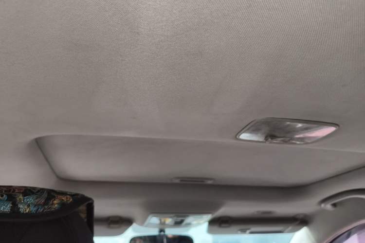Used Kia Sportage R 2014 2.0L Manual Two-Wheel-Drive GLS Headliner