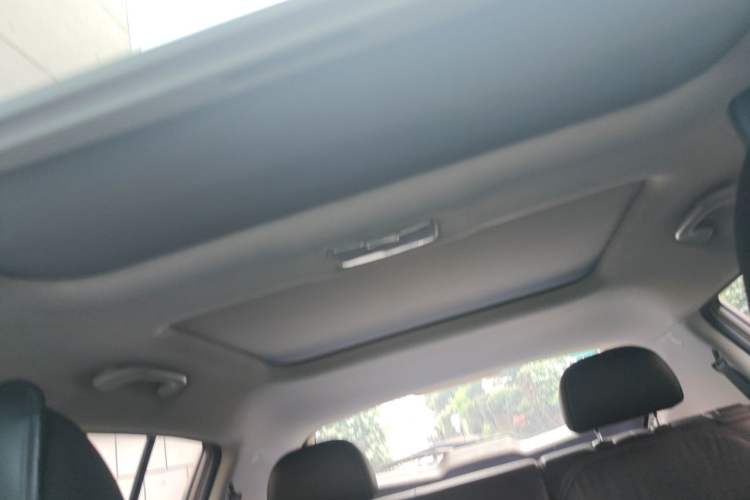 Used Kia Sportage R 2014 2.0L Automatic Two-Wheel Drive DLX Headliner