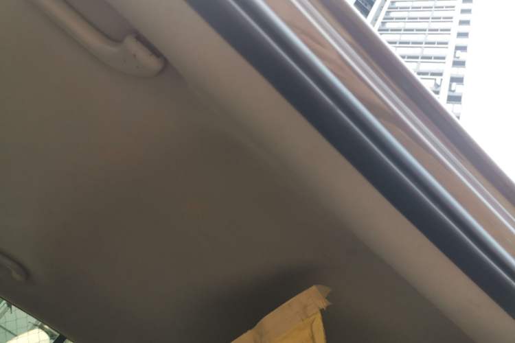 Used Kia Sportage R 2014 2.0L Automatic Two-Wheel Drive GL Headliner