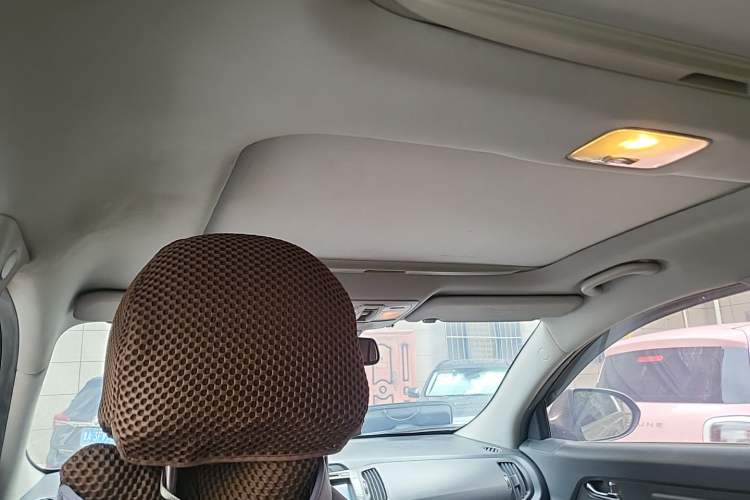 Used Kia Sportage R 2014 2.0L Automatic Two-Wheel Drive GLS Trim Headliner