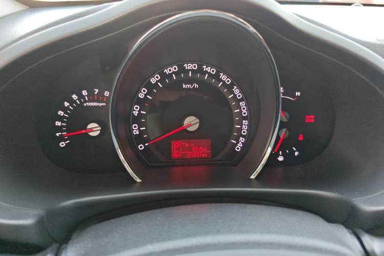 Used Kia Sportage R 2014 2.0L Automatic Two-Wheel Drive GLS Trim Instrument Cluster