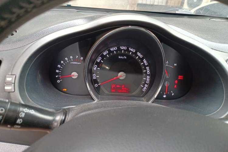 Used Kia Sportage R 2014 2.0L Automatic Two-Wheel Drive GLS Trim Instrument Cluster