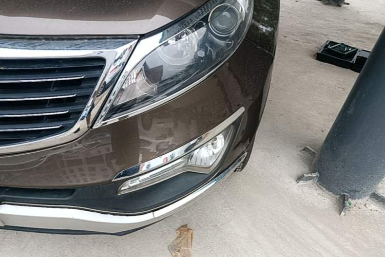Used Kia Sportage R 2014 2.0L Automatic Two-Wheel Drive GL Left Front Headlight