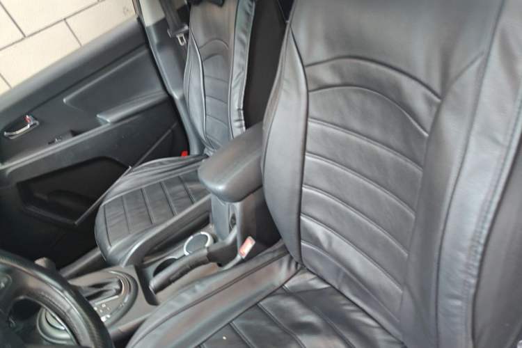 Used Kia Sportage R 2014 2.0L Automatic Two-Wheel Drive DLX Left Front Seat