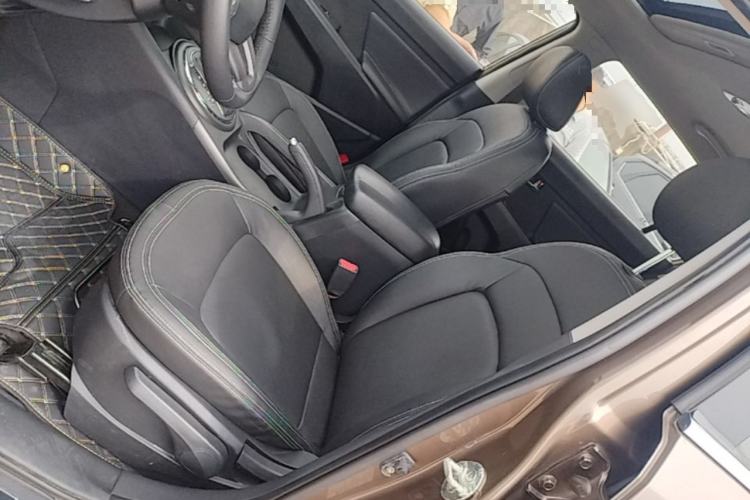 Used Kia Sportage R 2014 2.0L Automatic Two-Wheel Drive GLS Trim Left Front Seat