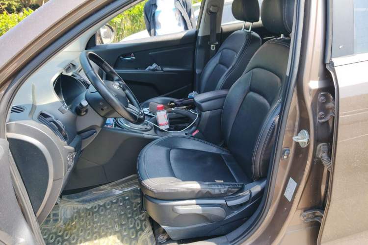 Used Kia Sportage R 2014 2.0L Automatic Two-Wheel Drive GLS Trim Left Front Seat