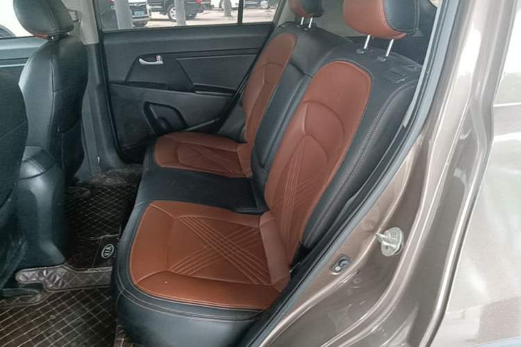 Used Kia Sportage R 2014 2.0L Automatic Two-Wheel Drive GL Left Rear Seat