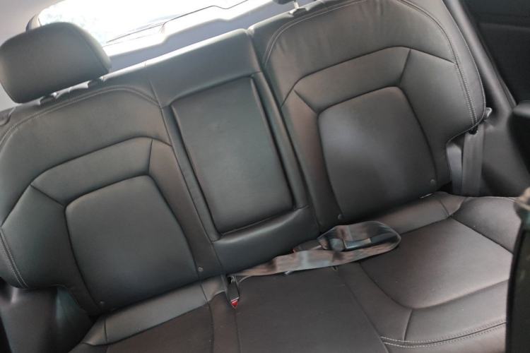 Used Kia Sportage R 2014 2.0L Automatic Two-Wheel Drive DLX Left Rear Seat