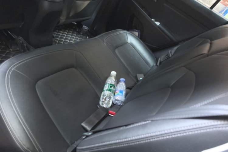 Used Kia Sportage R 2014 2.0L Automatic Two-Wheel Drive GLS Trim Left Rear Seat