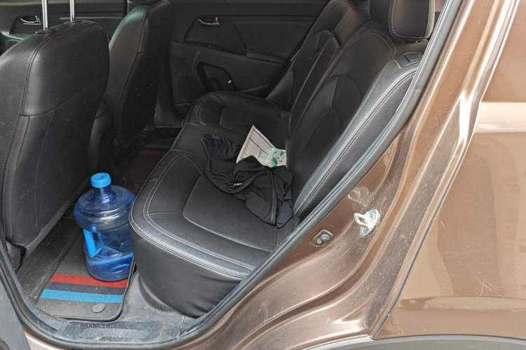 Used Kia Sportage R 2014 2.0L Automatic Two-Wheel Drive DLX Left Rear Seat