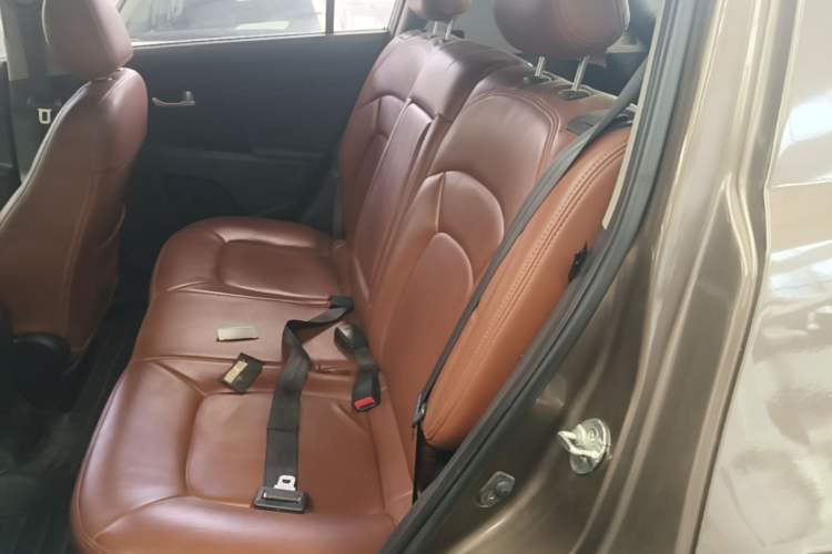 Used Kia Sportage R 2014 2.0L Manual Two-Wheel Drive GL Trim Left Rear Seat