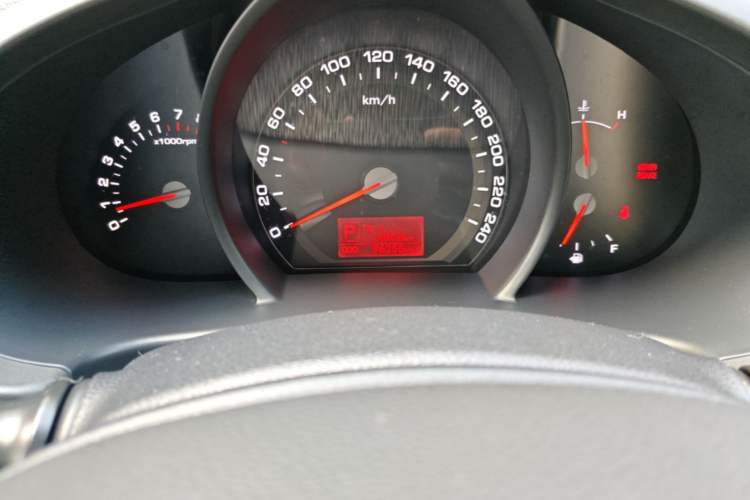 Used Kia Sportage R 2014 2.0L Automatic Two-Wheel Drive GL Odometer Close Up