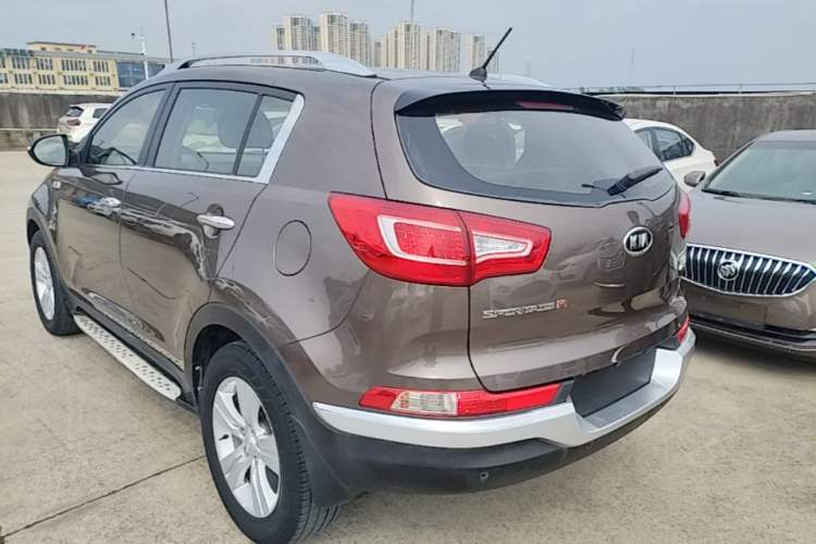 Used Kia Sportage R 2014 2.0L Automatic Two-Wheel Drive GLS Trim Rear Left 45 Deg