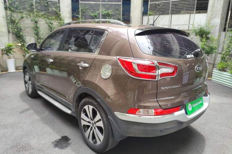 Used Kia Sportage R 2014 2.0L Automatic Two-Wheel Drive DLX Rear Left 45 Deg