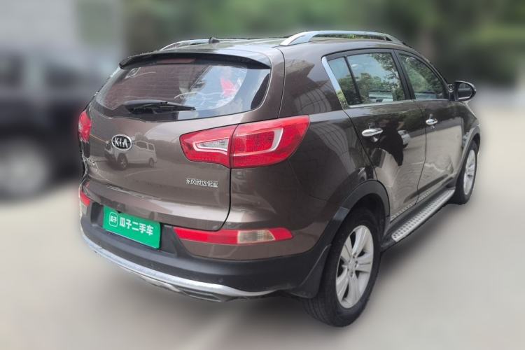 Used Kia Sportage R 2014 2.0L Automatic Two-Wheel Drive GLS Trim Rear Right 45 Deg