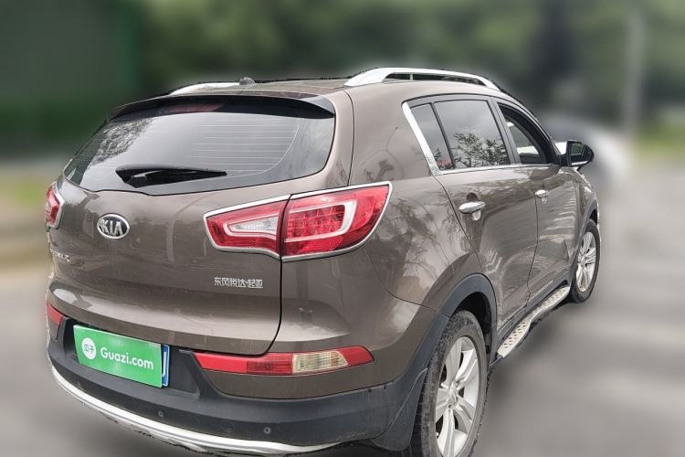 Used Kia Sportage R 2014 2.0L Automatic Two-Wheel Drive GLS Trim Rear Right 45 Deg