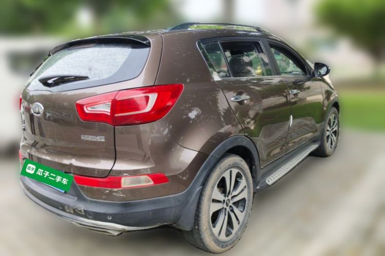 Used Kia Sportage R 2014 2.0L Manual Two-Wheel-Drive GLS Rear Right 45 Deg