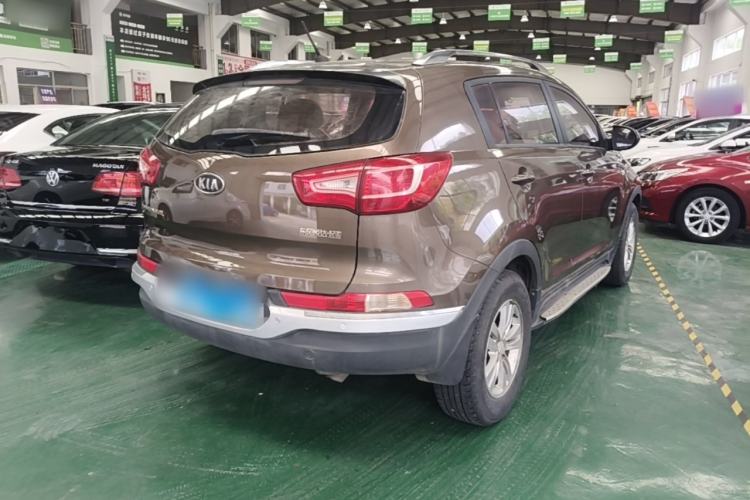 Used Kia Sportage R 2014 2.0L Manual Two-Wheel Drive GL Trim Rear Right 45 Deg