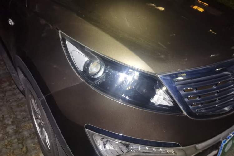 Used Kia Sportage R 2014 2.0L Automatic Two-Wheel Drive GL Right Front Headlight