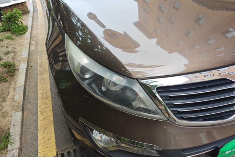 Used Kia Sportage R 2014 2.0L Automatic Two-Wheel Drive DLX Right Front Headlight