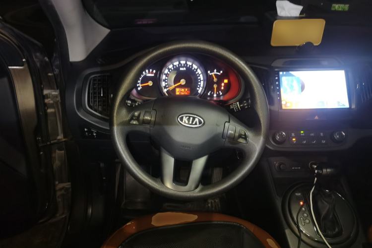 Used Kia Sportage R 2014 2.0L Automatic Two-Wheel Drive GL Steering Wheel