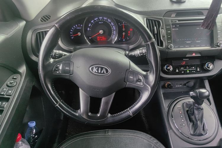 Used Kia Sportage R 2014 2.0L Automatic Two-Wheel Drive DLX Steering Wheel