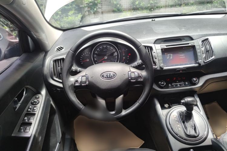 Used Kia Sportage R 2014 2.0L Automatic Two-Wheel Drive DLX Steering Wheel