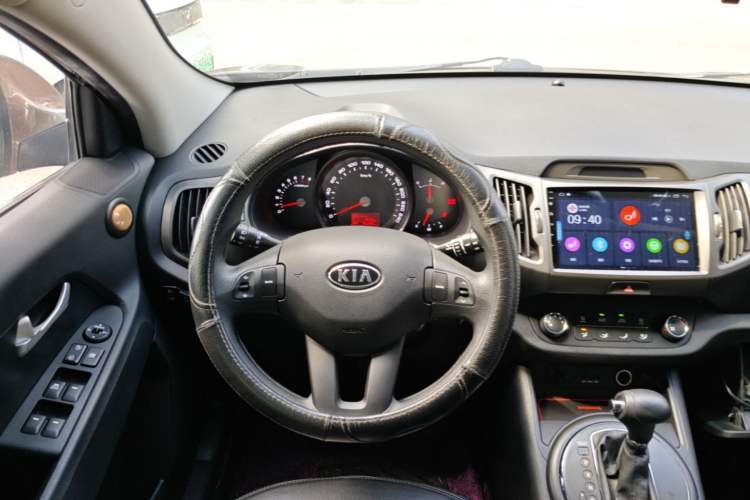 Used Kia Sportage R 2014 2.0L Automatic Two-Wheel Drive GL Steering Wheel