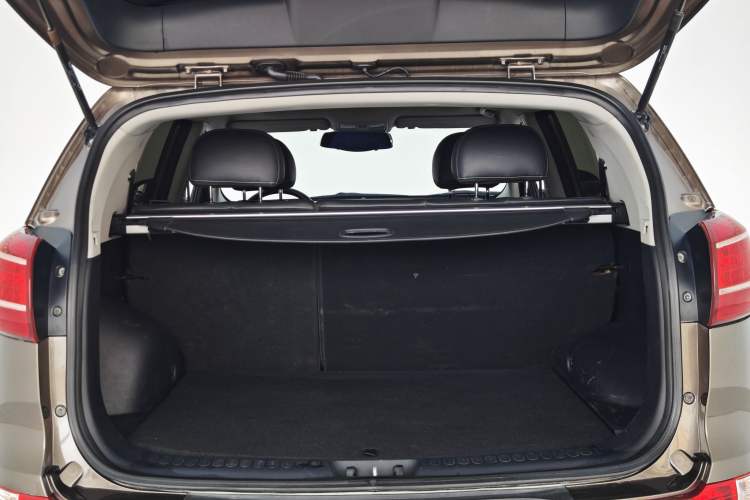 Used Kia Sportage R 2014 2.0L Automatic Two-Wheel Drive Premium Special Trunk