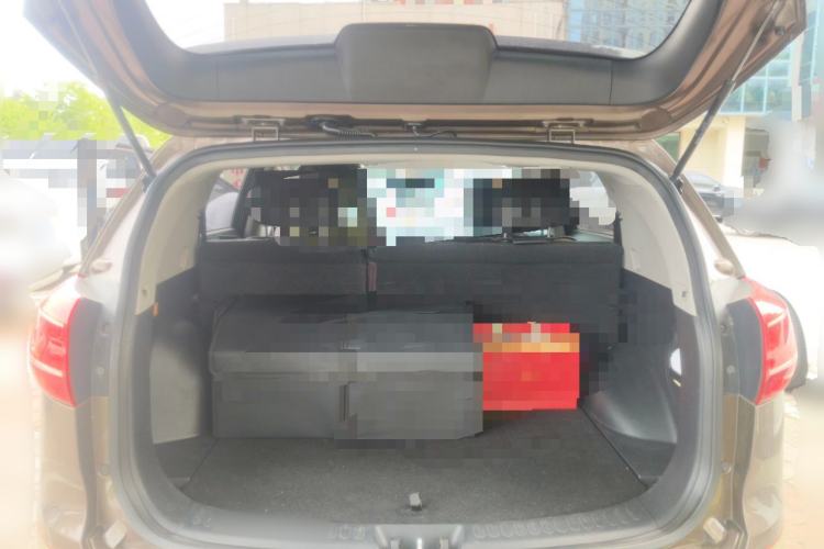 Used Kia Sportage R 2014 2.0L Automatic Two-Wheel Drive GL Trunk
