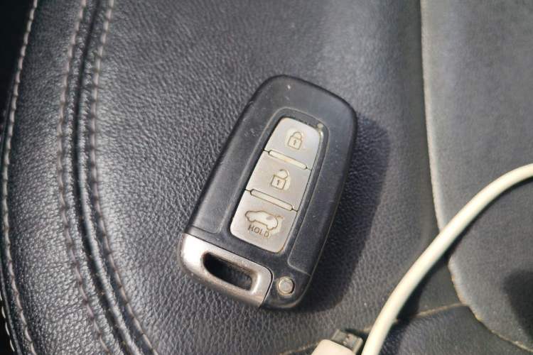 Used Kia Sportage R 2014 2.0L Automatic Two-Wheel Drive DLX Vehicle Key
