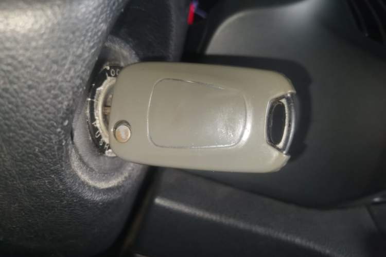 Used Kia Sportage R 2014 2.0L Automatic Two-Wheel Drive GL Vehicle Key