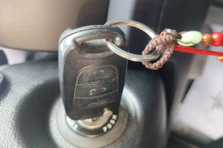 Used Kia Sportage R 2014 2.0L Automatic Two-Wheel Drive GL Vehicle Key