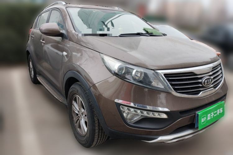 Used Kia Sportage R 2014 2.0L Automatic Two-Wheel Drive GL Front Right 45 Deg